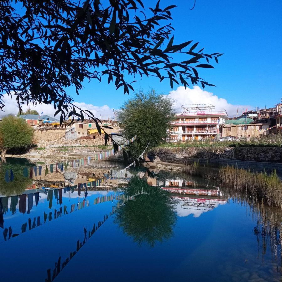 Hotel Lake View Nako ภายนอก รูปภาพ