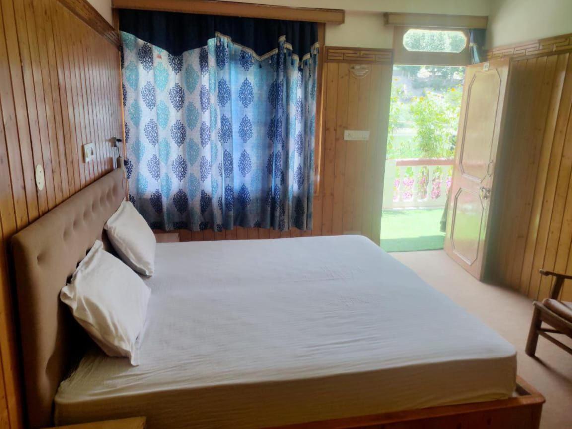 Hotel Lake View Nako ภายนอก รูปภาพ
